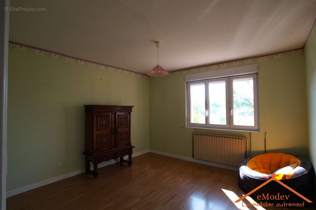 Maison à FONTAINE-LES-LUXEUIL