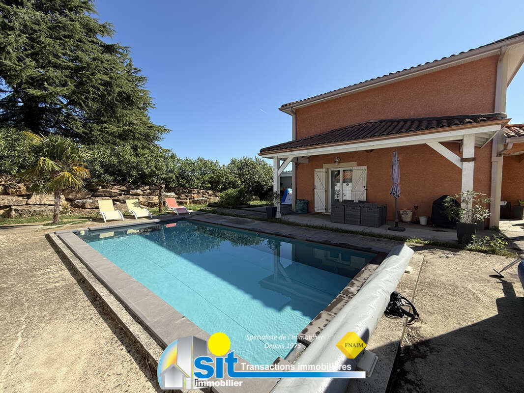 Villa100m2 habitables avec piscine - CHONAS L'AMBALLAN - photo 3