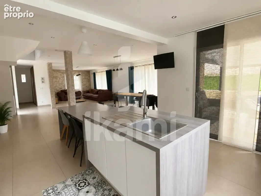 Maison 200 m2   5 chambres   Piscine   DPE A   Hauteurs de Givors - photo 10