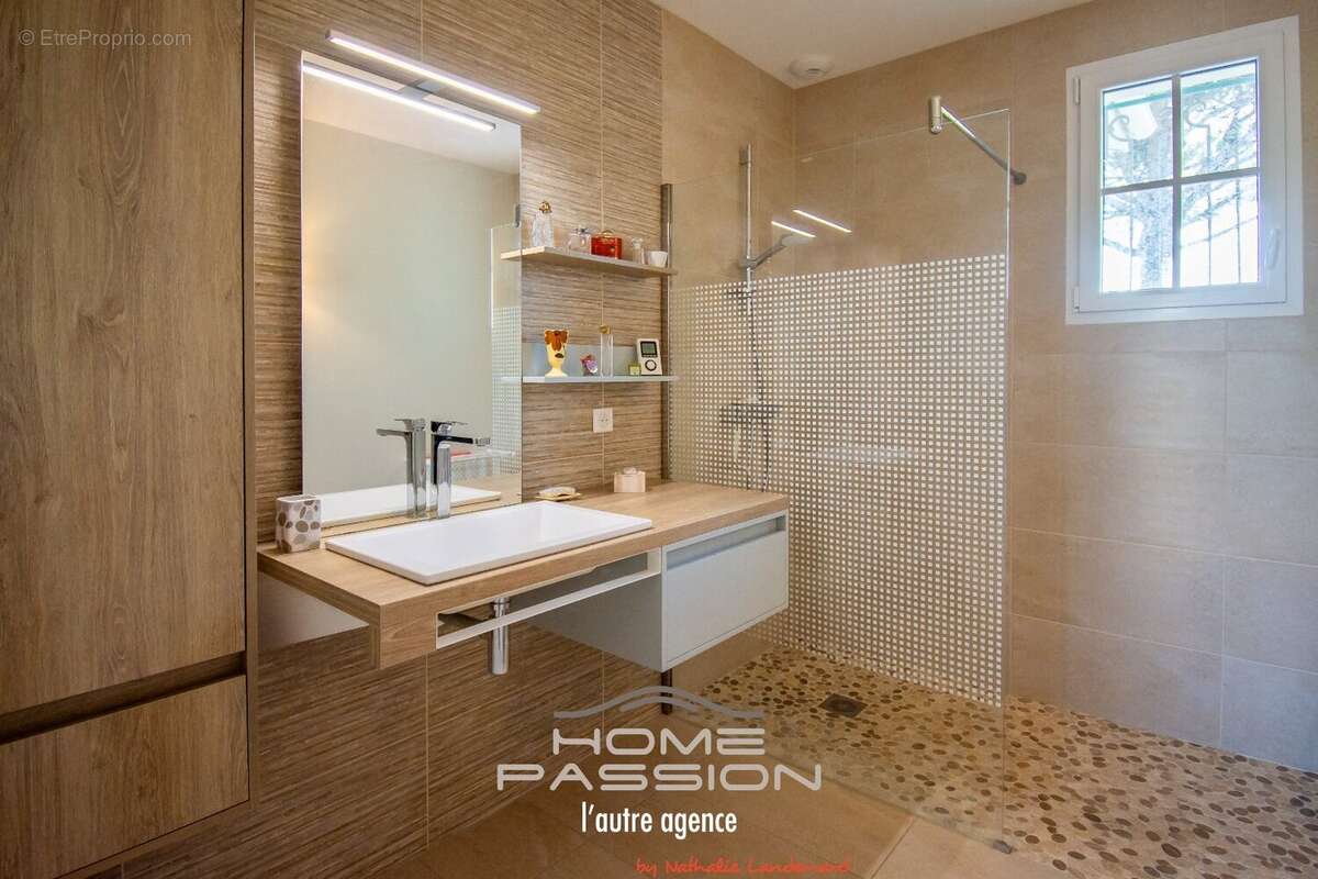 Maison à SAINT-PALAIS-SUR-MER