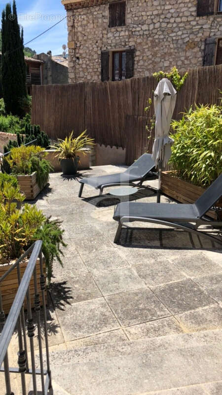 Maison à BUIS-LES-BARONNIES