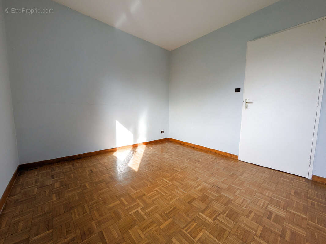 Appartement à PONT-SAINT-ESPRIT