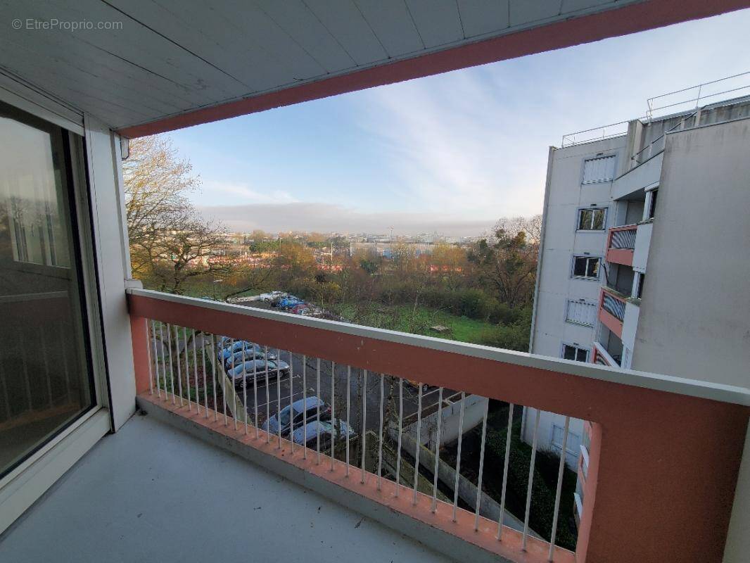 Appartement à REZE