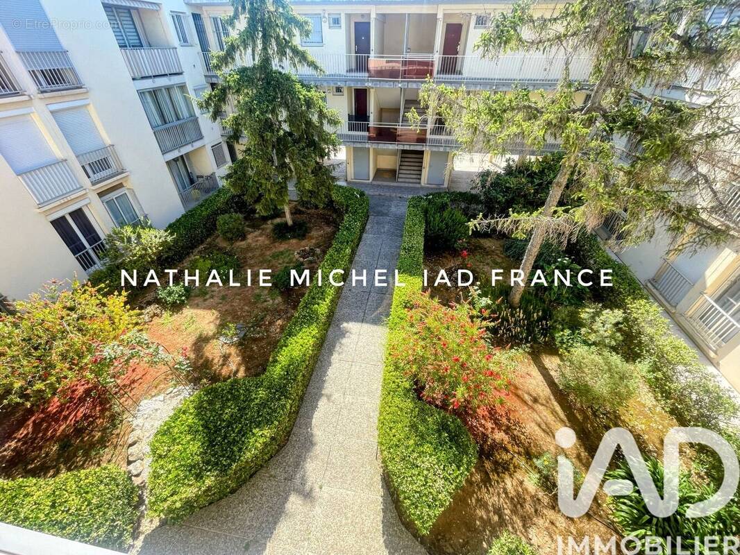 Photo 1 - Appartement à SIX-FOURS-LES-PLAGES