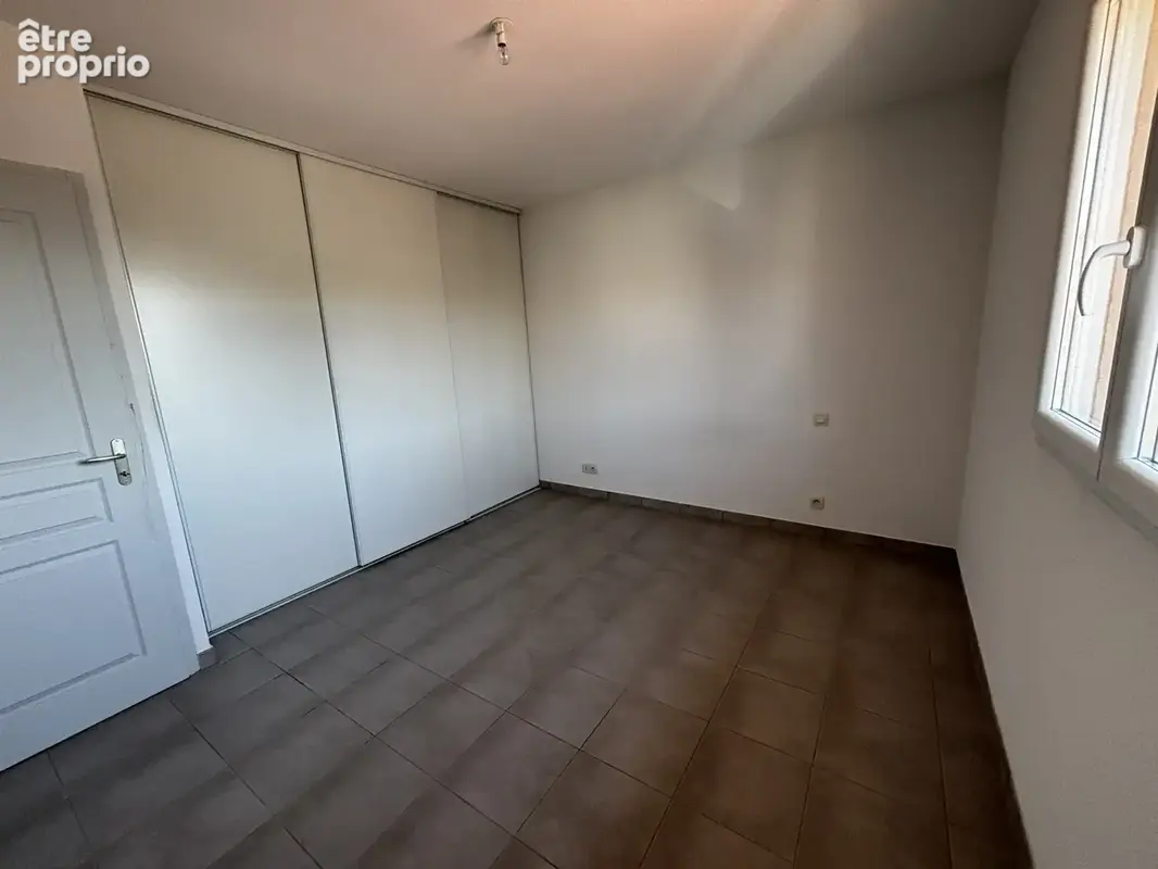 Villa de type T4 avec Garage et Cave - photo 15