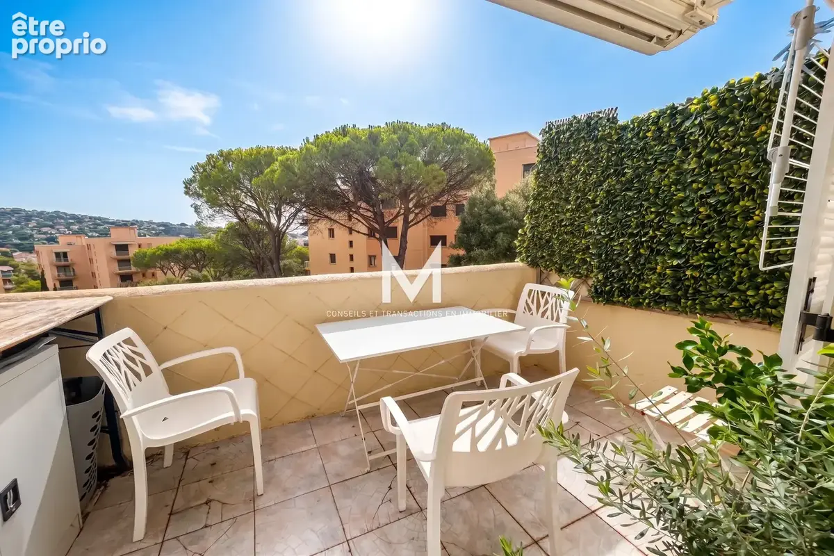 Appartement 2 pièces 45 m² à vendre à Sainte-Maxime (83120) - photo 2