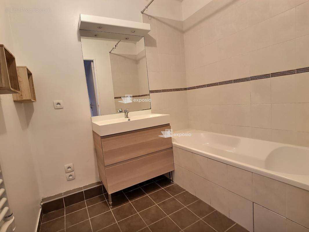 Appartement à VAULX-EN-VELIN