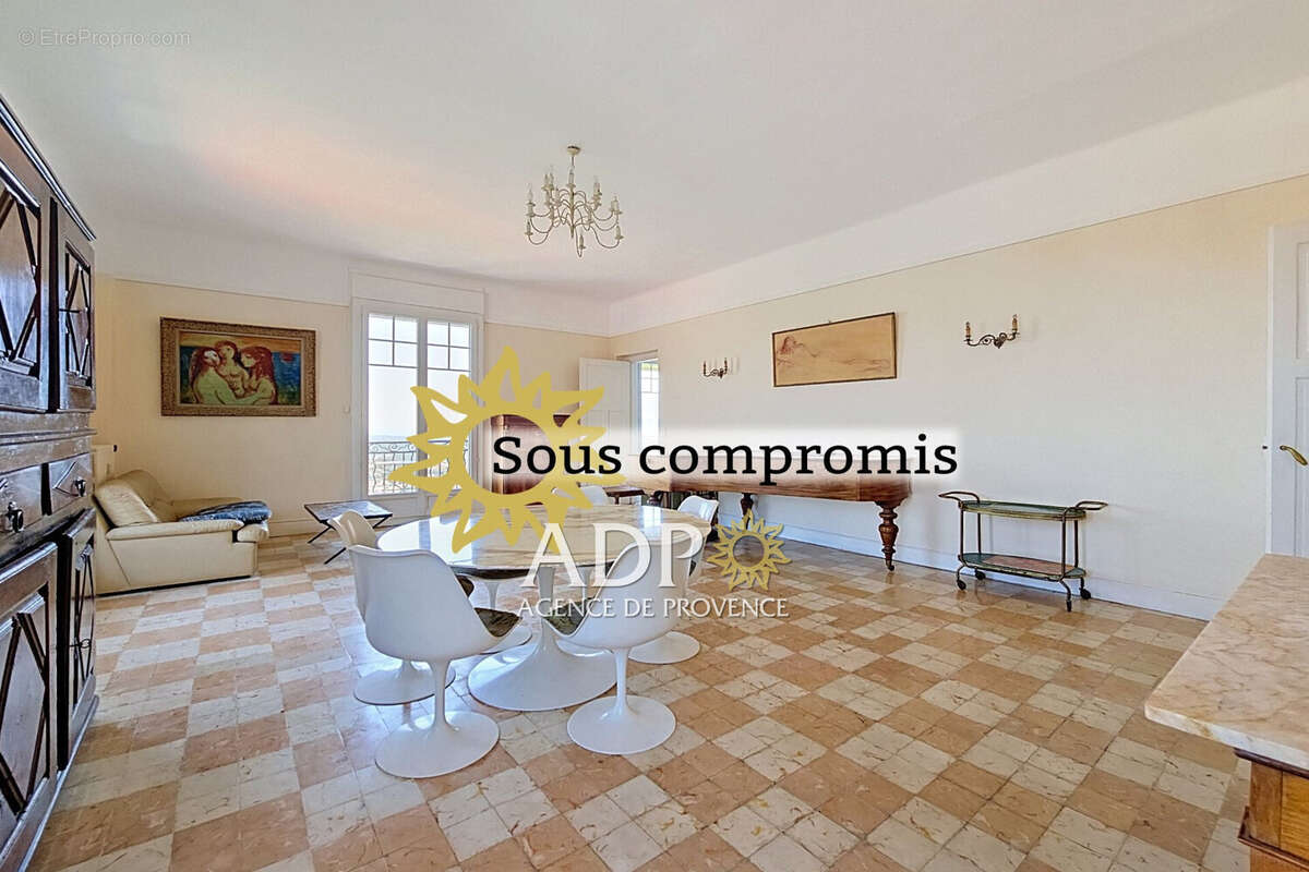 Appartement 103 m² à Grasse  - photo 3