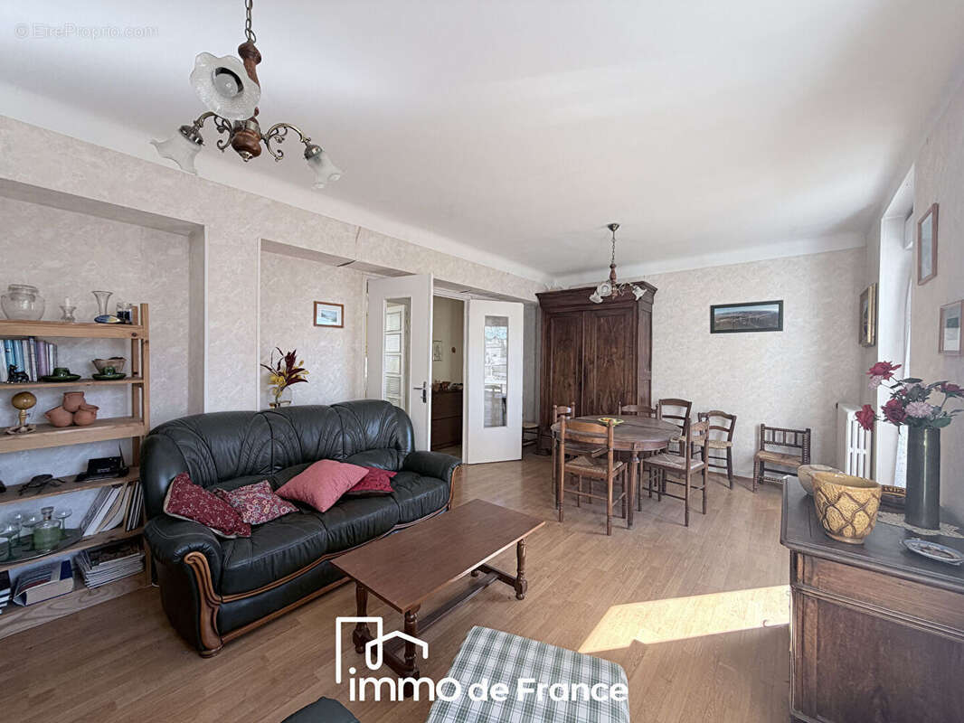 Immeuble Rodez 145 m2 - photo 9