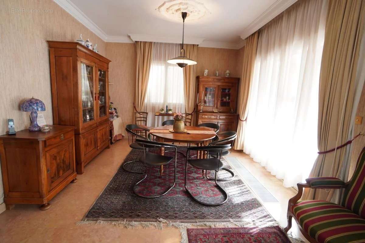 Maison à VAROIS-ET-CHAIGNOT