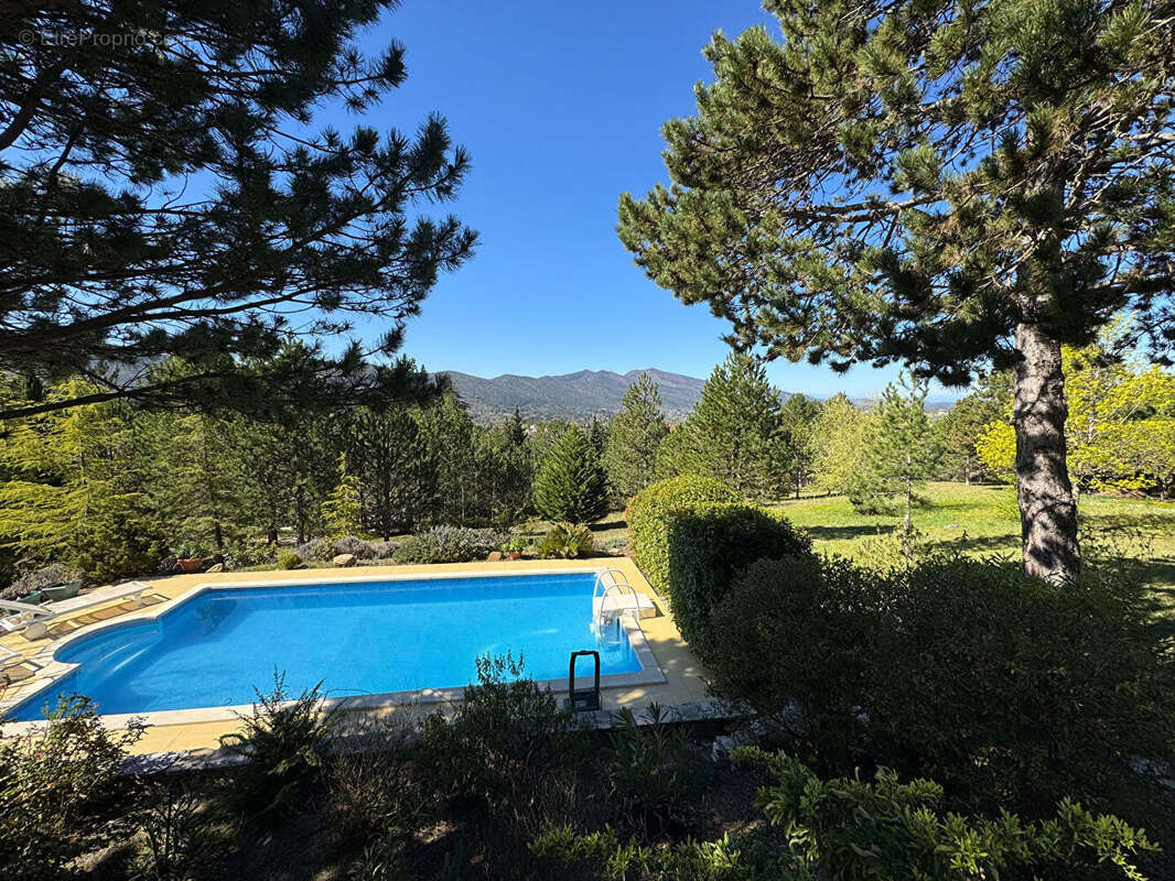 Villa de standing sur un parc paysager de 4 800 m² avec piscine et vue dominante, DIEULEFIT - photo 2
