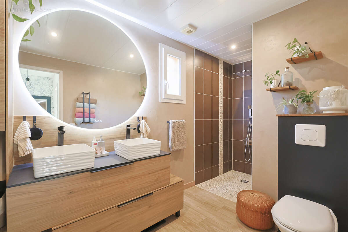 Maison à PUGET-VILLE