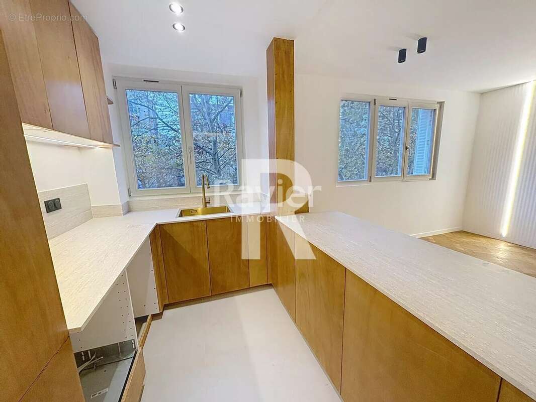 Appartement à BOULOGNE-BILLANCOURT