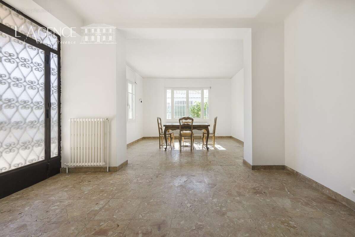 Appartement à AIX-EN-PROVENCE