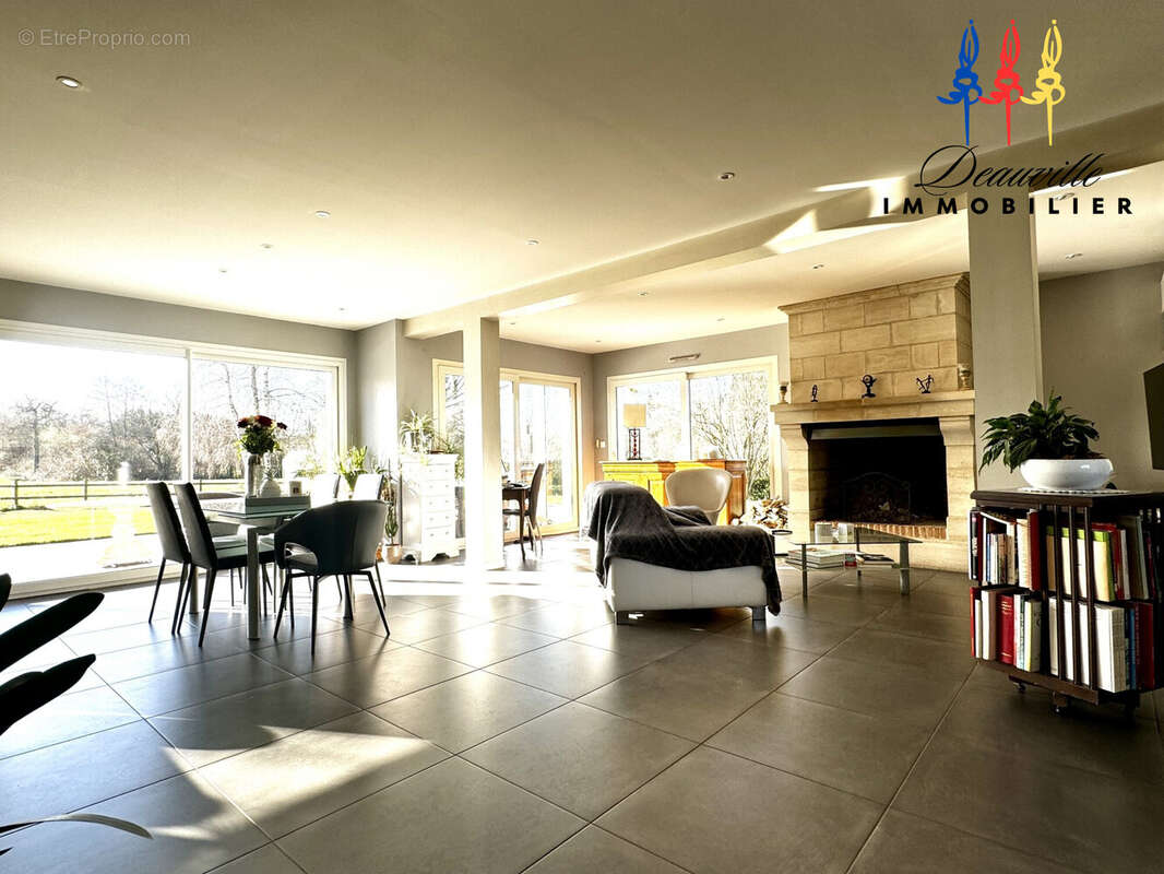 Maison à TOURGEVILLE