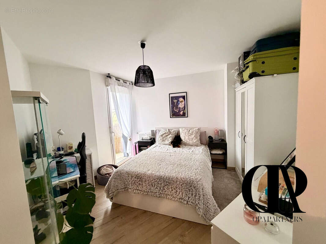 Appartement à LES ULIS