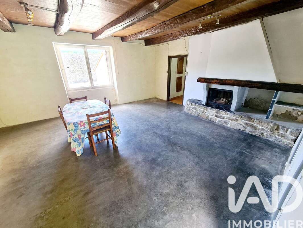 Maison 92 m² à Angles  - photo 5