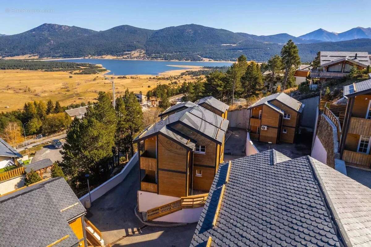 Maison à LES ANGLES