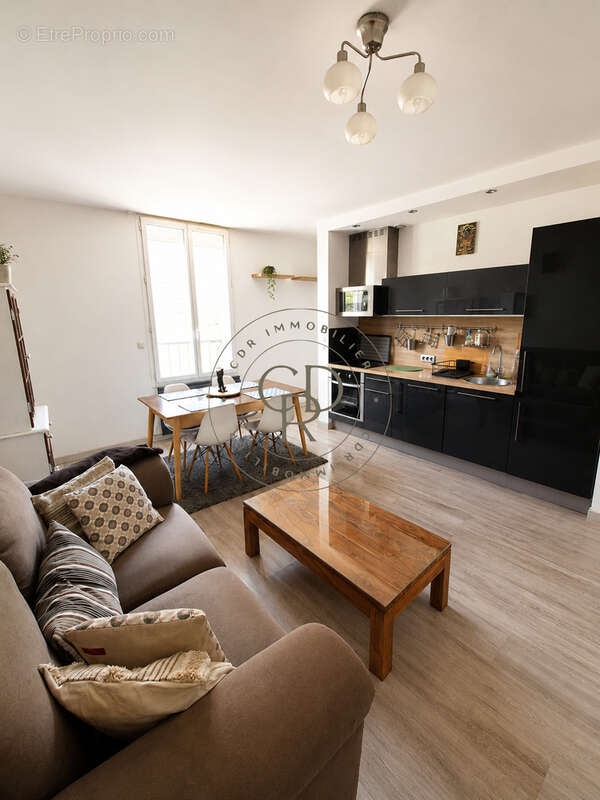Appartement 39 m² à Reims  - photo 2