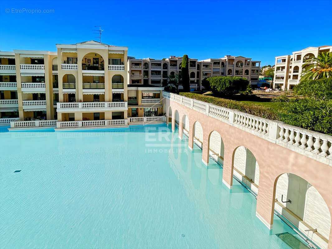 Appartement à LE CANNET