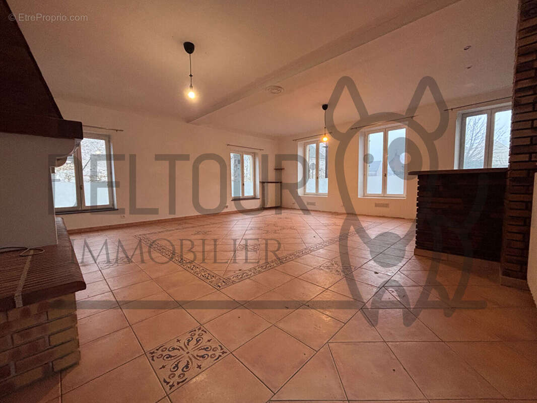 Appartement à POMMEUSE