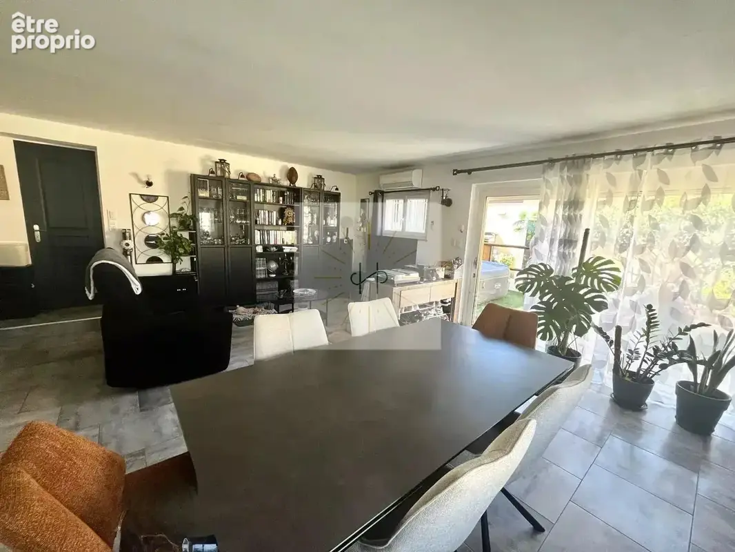 Maison 7 pièces 168 m² à vendre à Lapalud (84840) - photo 4