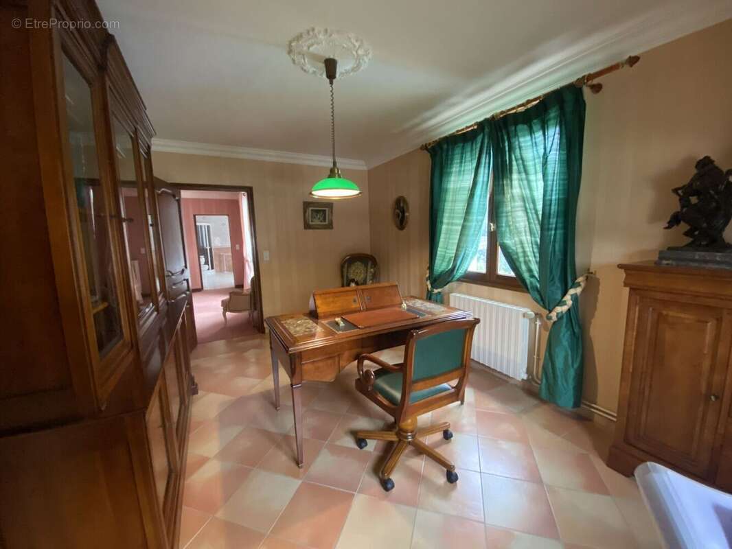 bureau suite 1ère maison - Maison à CAHORS