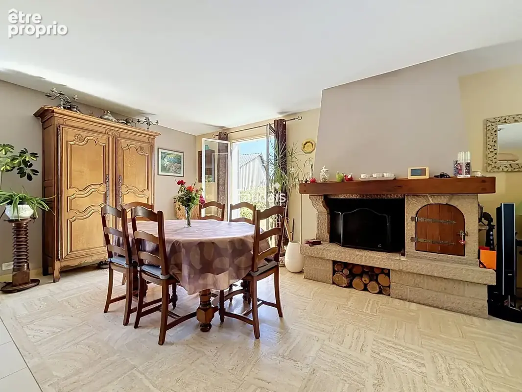 Maison 100 m² à Saint-Clair-Sur-L'elle  - photo 9