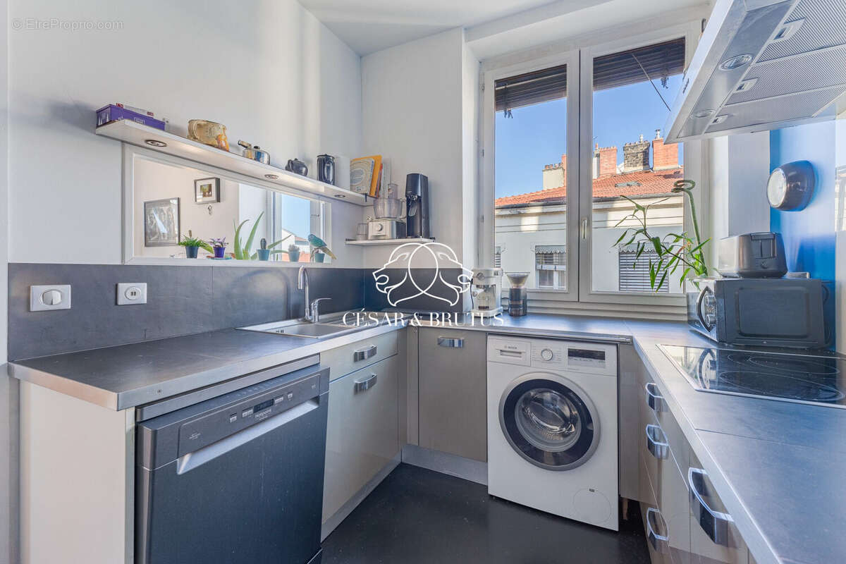 Appartement à LYON-7E