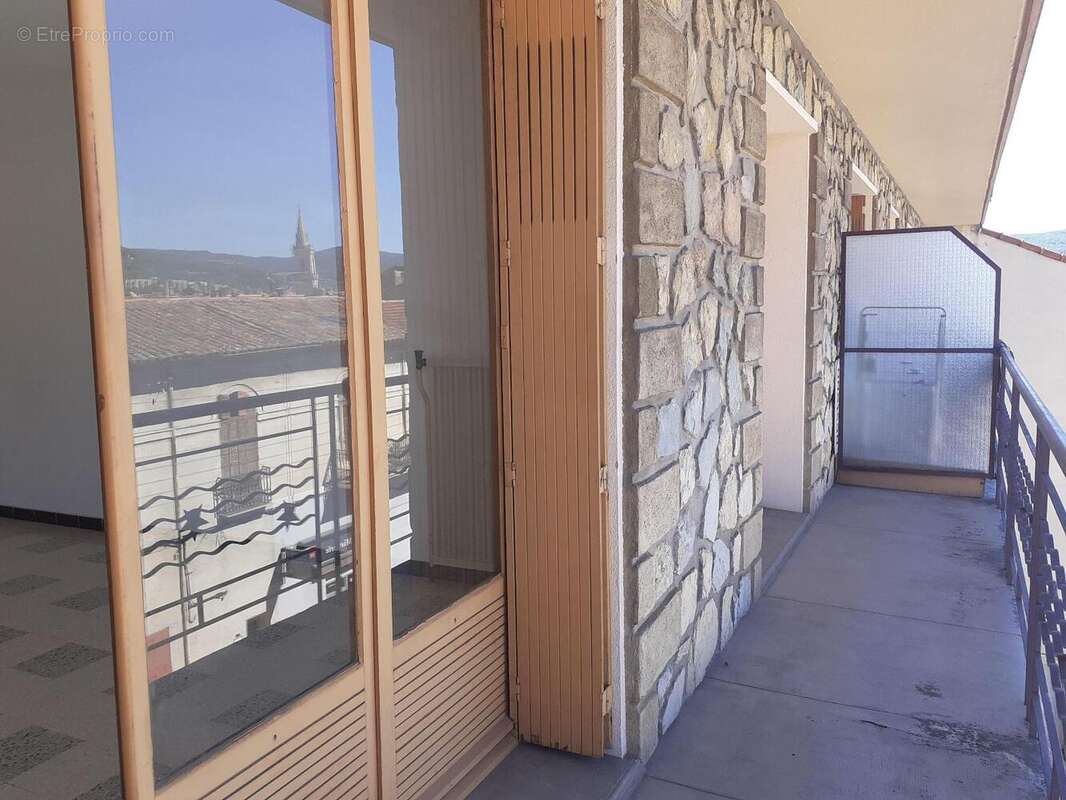   - Appartement à DRAGUIGNAN