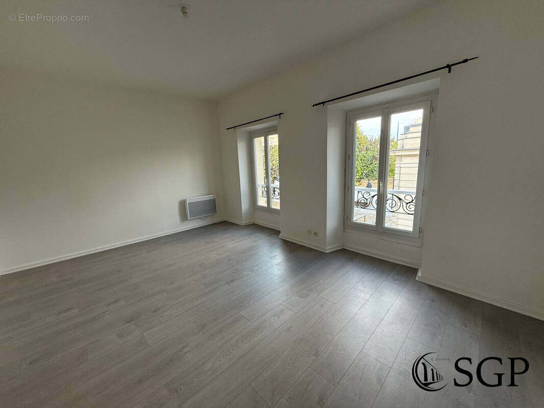 Appartement à ARPAJON