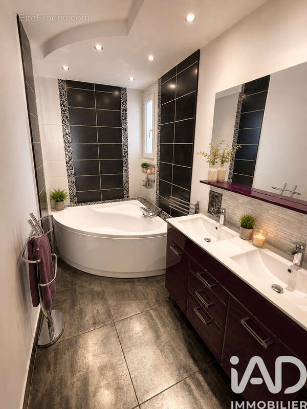 Photo 5 - Appartement à MARSEILLE-10E