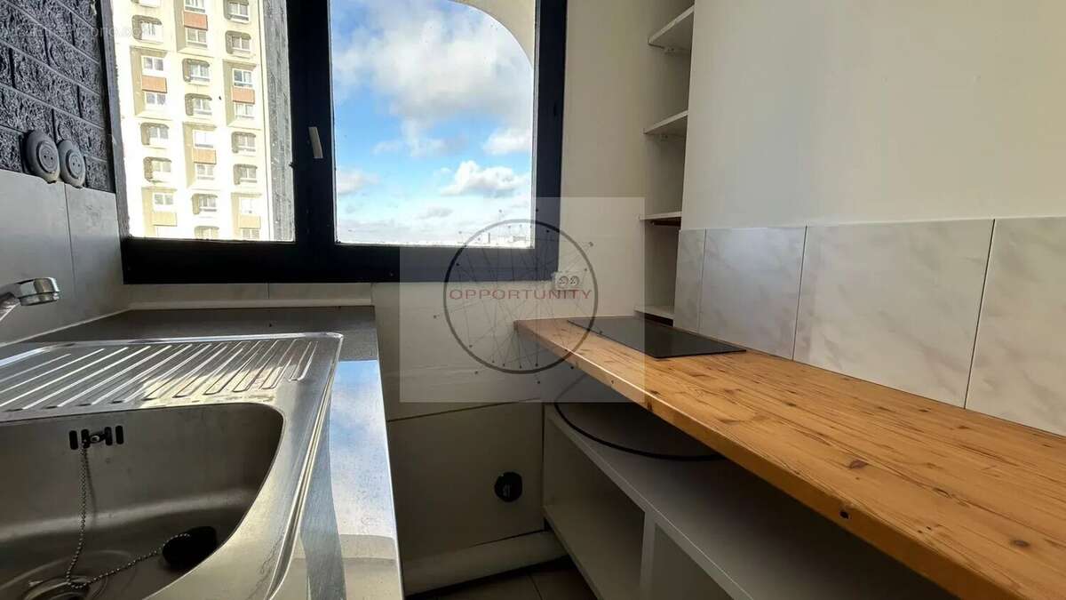 Appartement à PARIS-20E