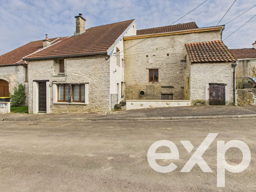 Maison 97 m² à Grancey-Sur-Ource  - photo 2