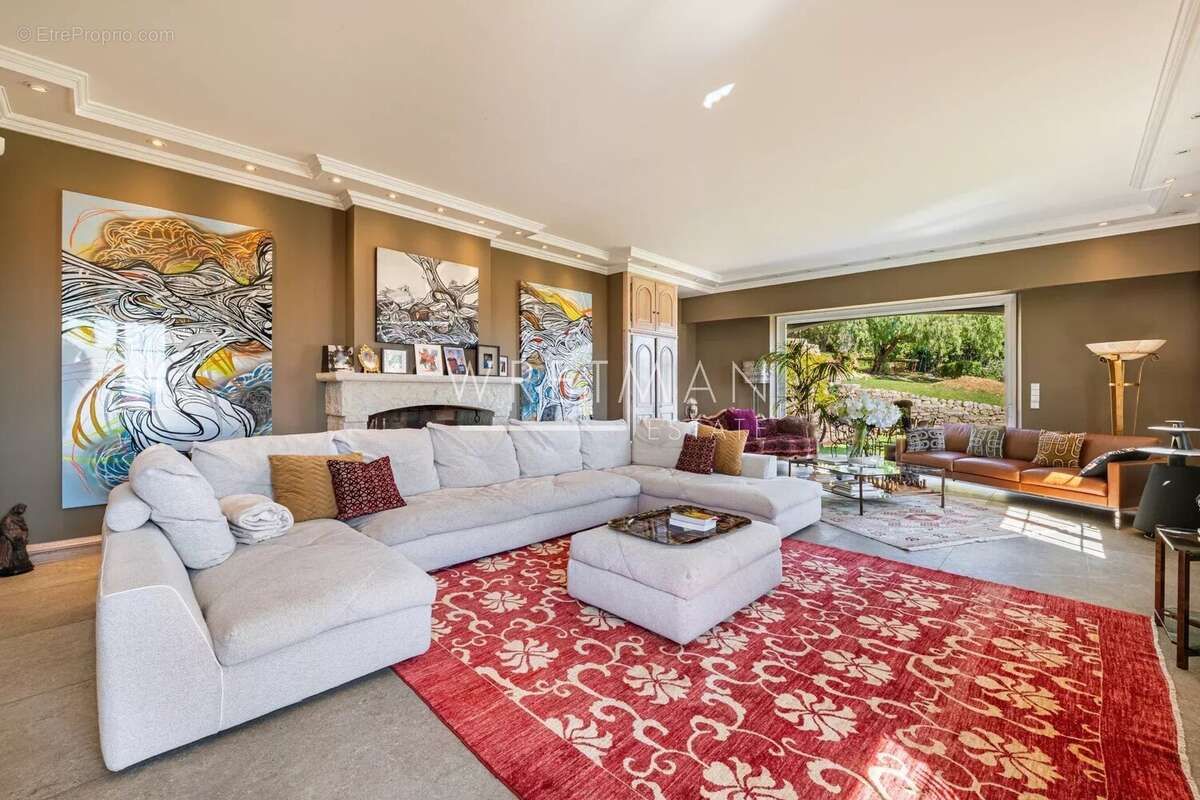 Maison à MOUGINS