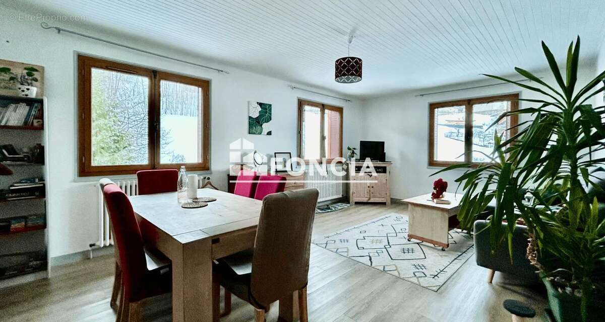 Appartement à BOURG-SAINT-MAURICE