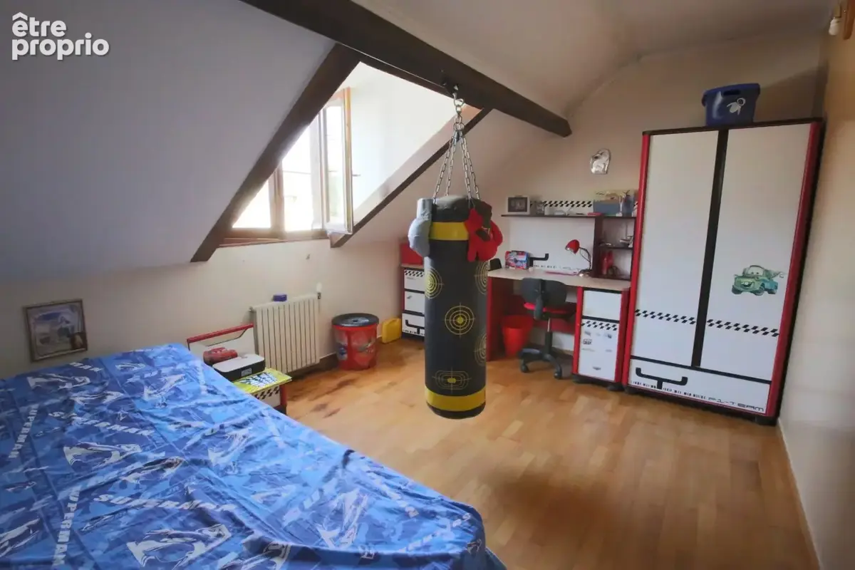Maison 147 m² à Saint-Denis  - photo 8