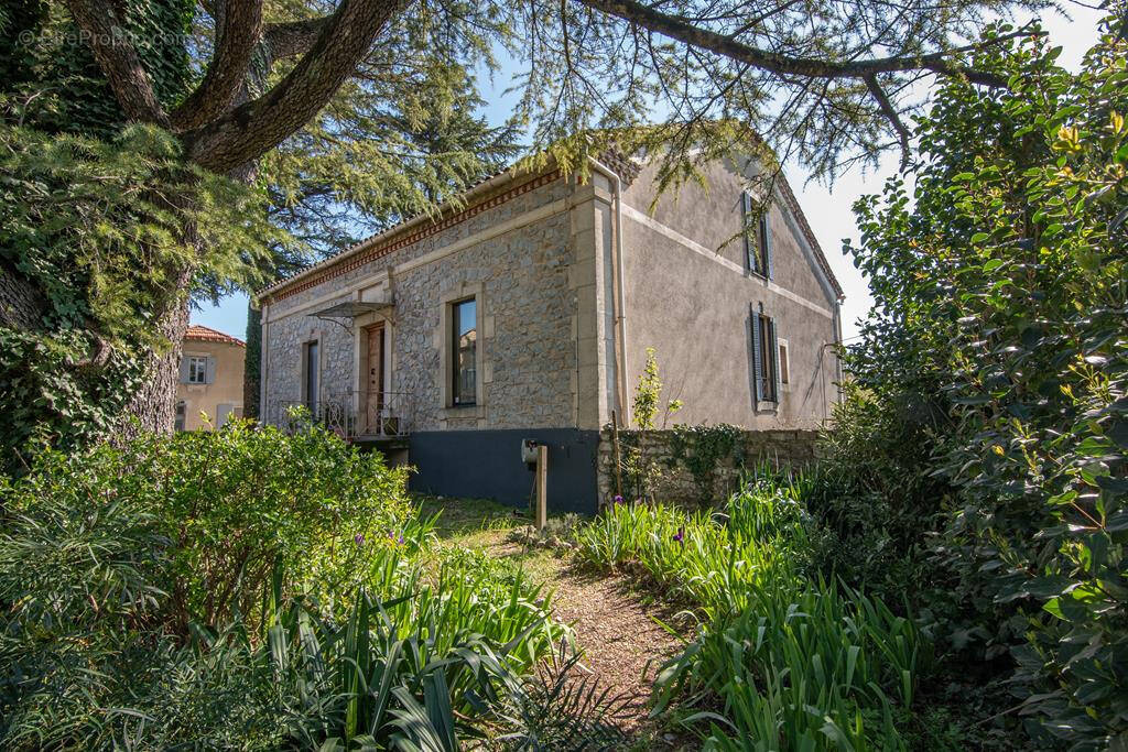 Maison à LEDIGNAN