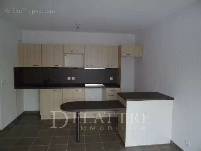 Appartement à LE ROURET