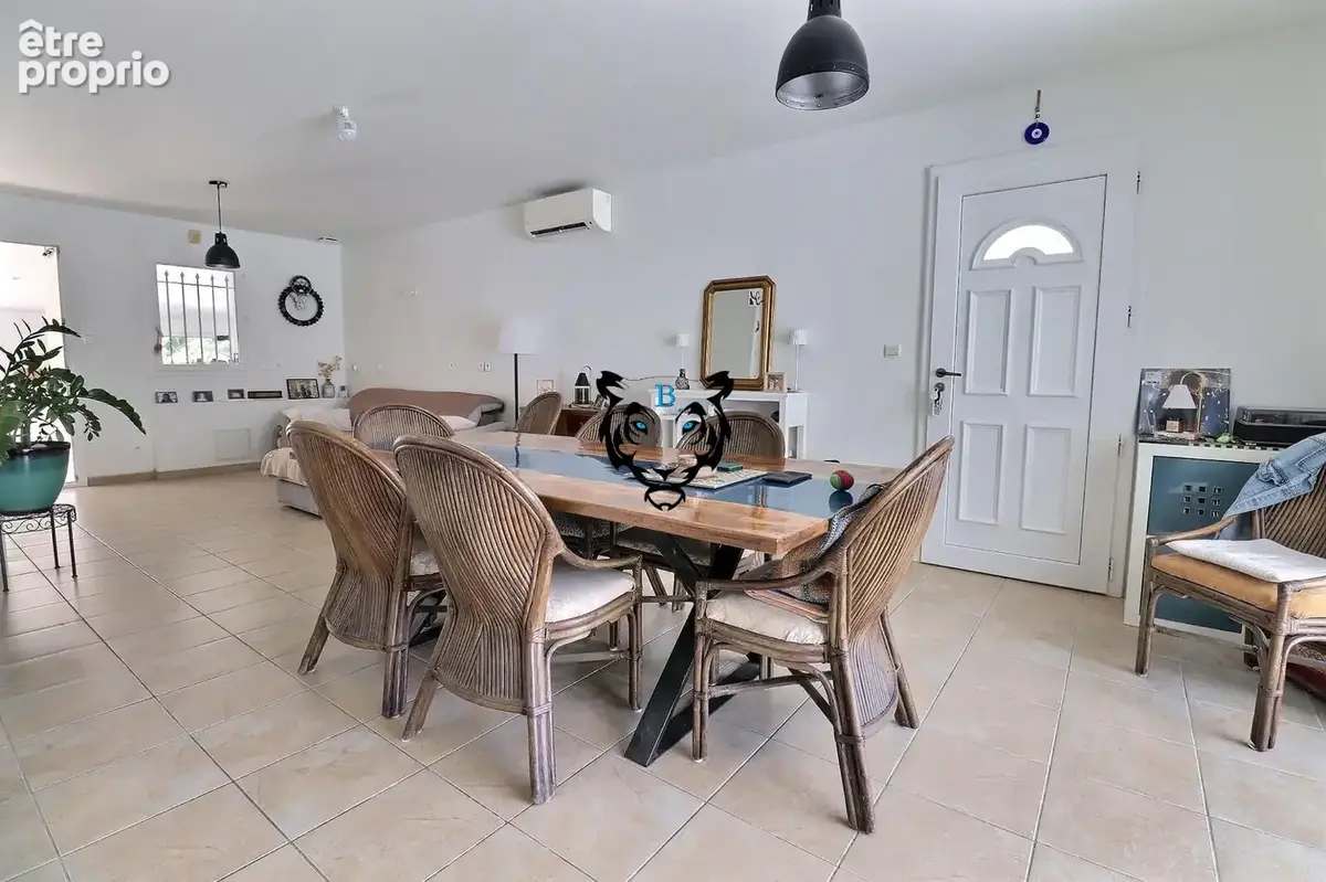 Maison de plain pied - Piscine - 3 chambres - photo 3