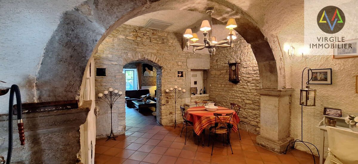 Maison de village - photo 12