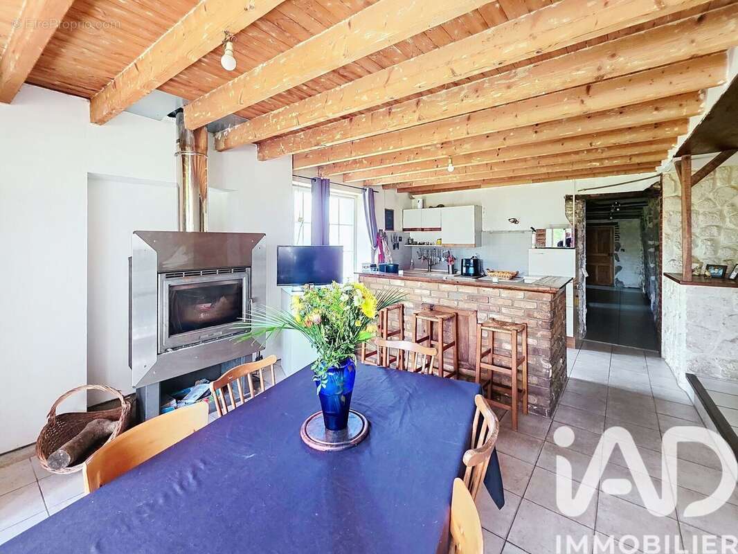 Photo 3 - Maison à SAINT-AUBIN-LE-CLOUD
