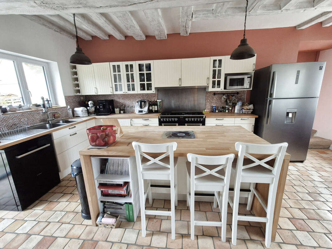 Maison à THOIRY
