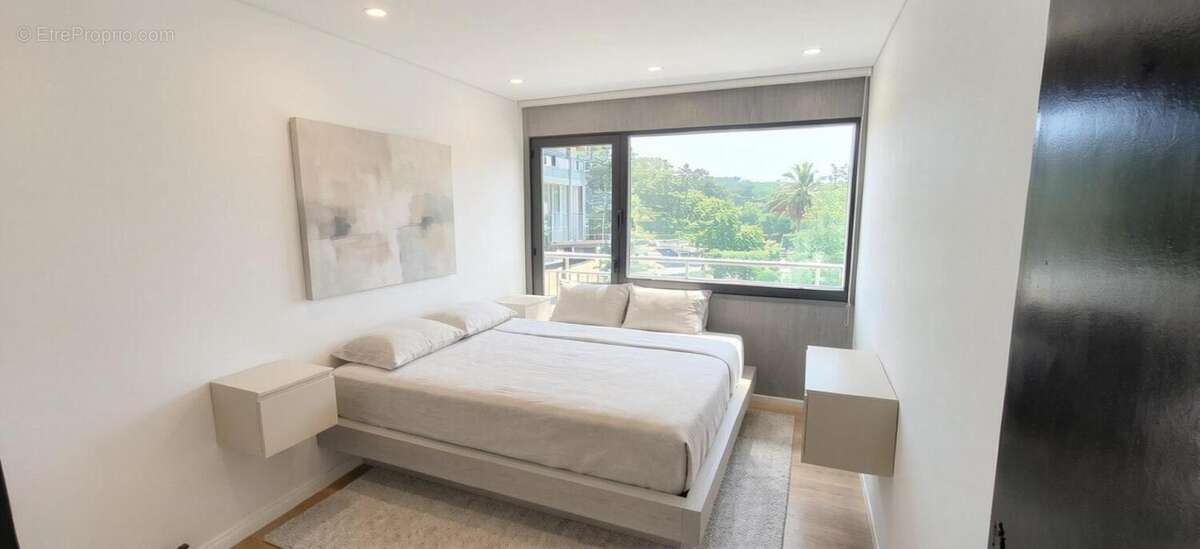 Appartement T4 place de stationnement et cave - photo 9