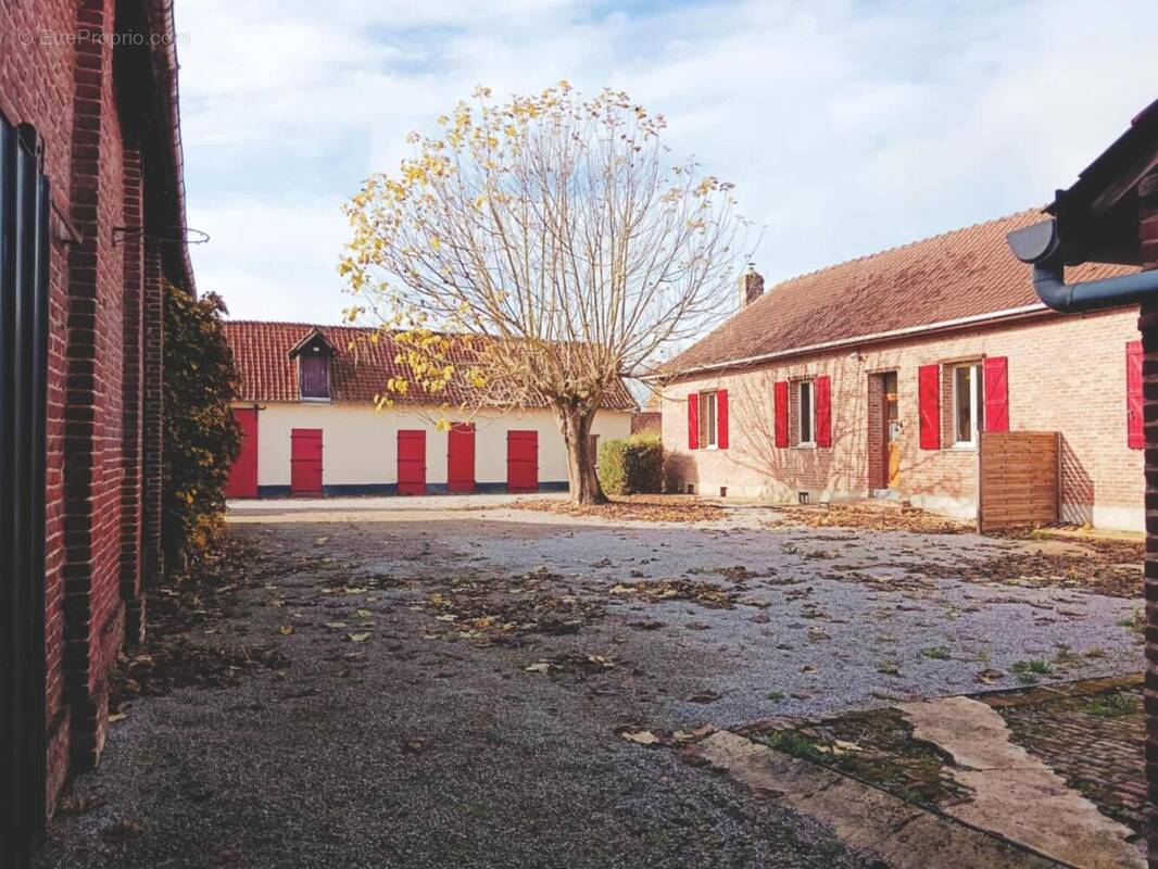 Photo 1 - Maison à AUBIN-SAINT-VAAST