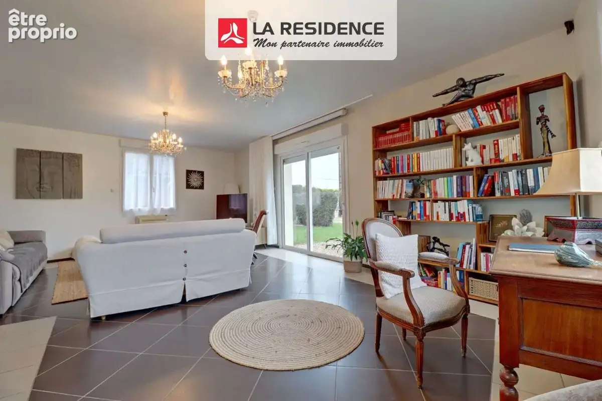 Maison 9 pièces 190 m² à vendre à Breval (78980) - photo 4