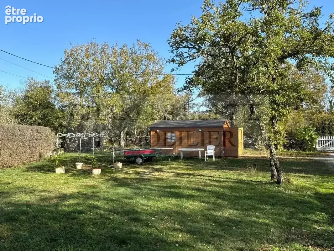 Maison et garage sur terrain de 4550 m² - photo 13