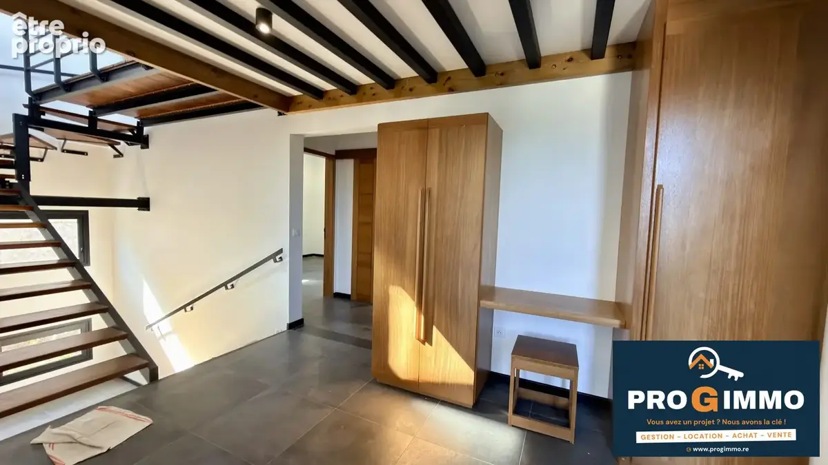 Maison 194 m² à Le Tampon  - photo 7