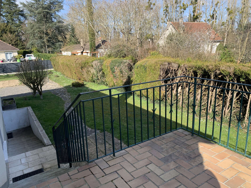 Maison à CHATELLERAULT