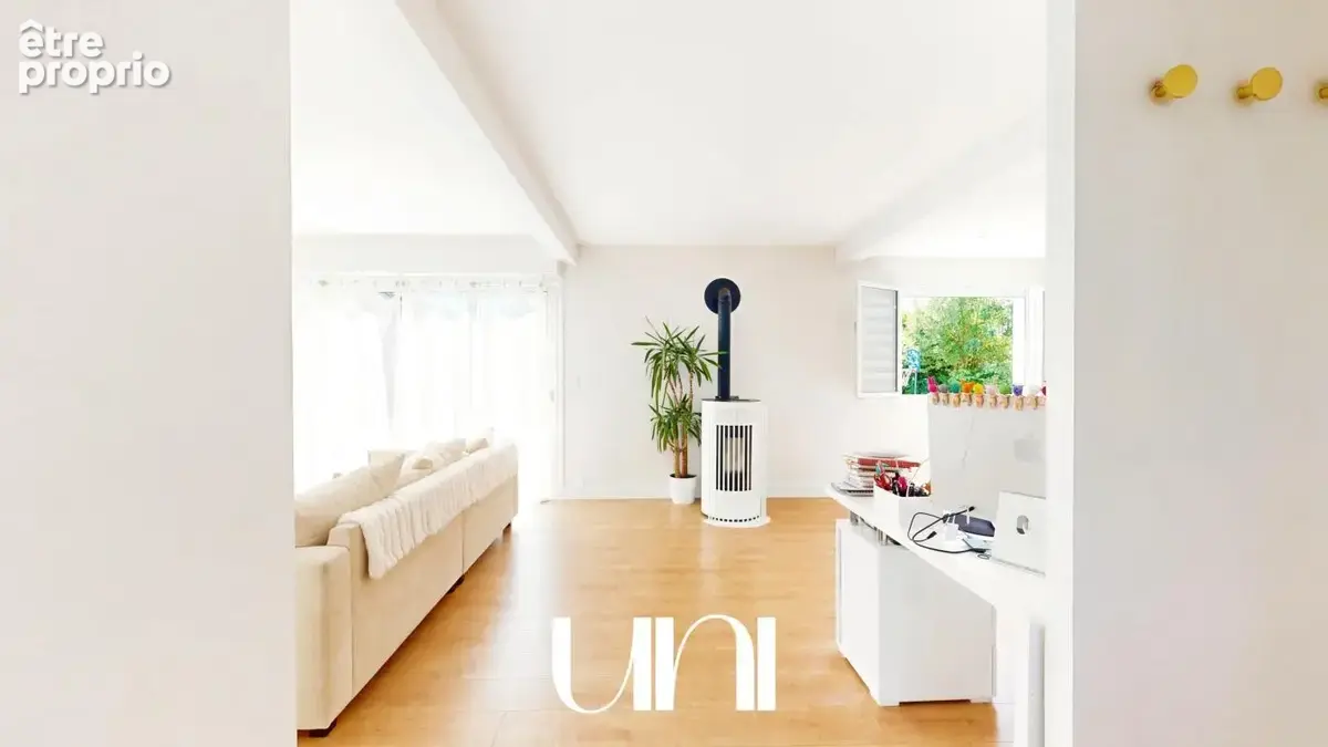 Maison 4 pièces de 108m2 avec sous-sol - Saint-Germain-la-Blanche-Herbe - photo 14
